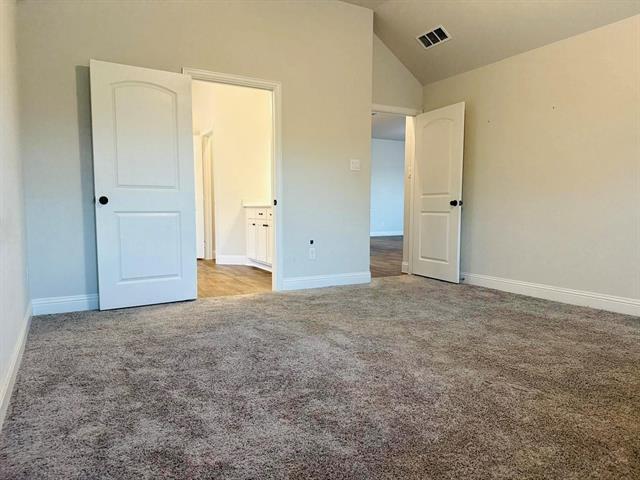 Building Photo - 4006 Cottontail Dr