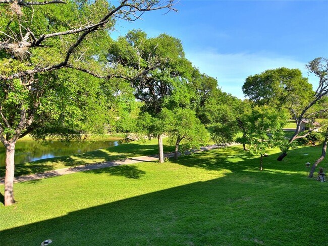 Building Photo - 222 Lido St