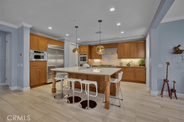 Building Photo - 71 Weston