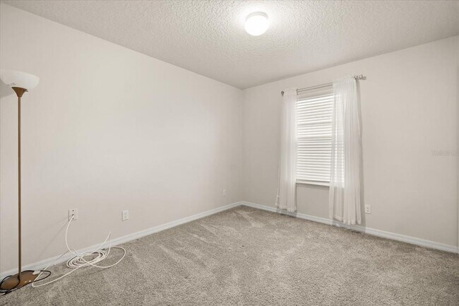 Building Photo - 5192 Chickadee St