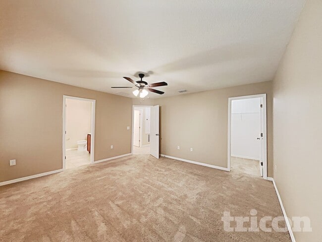 Building Photo - 2834 Shelburne Way