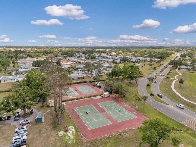 Building Photo - 1801 Bedford Terrace