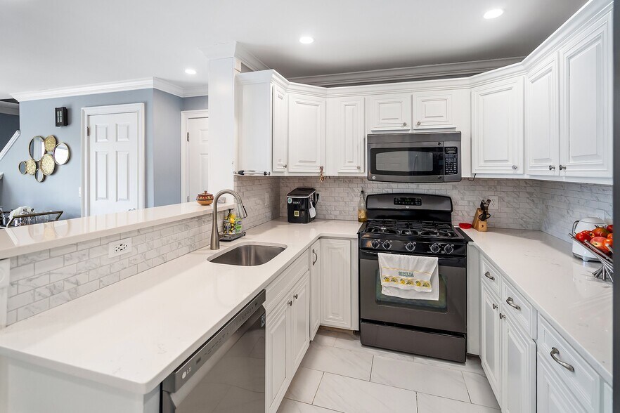 Building Photo - 3204 Appleton Way
