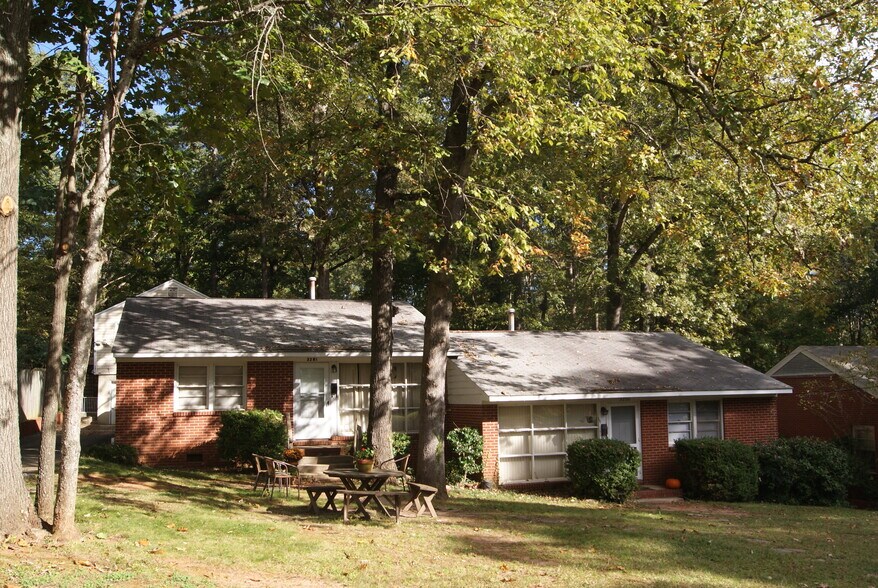 Primary Photo - 3208 Ruffin St