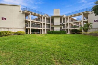 Building Photo - 2700 Bayshore Blvd
