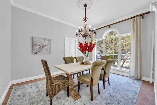 Building Photo - 257 Leaning Pines Loop