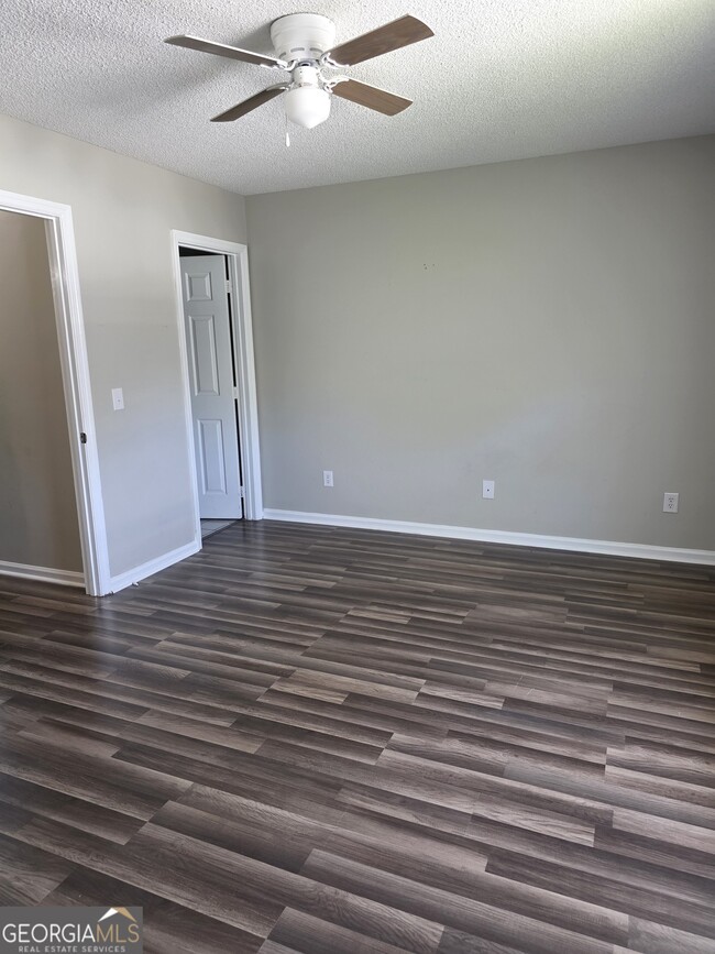 Building Photo - 760 Morningside Ln