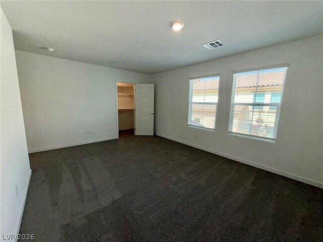 Building Photo - 913 Rosy Starling St