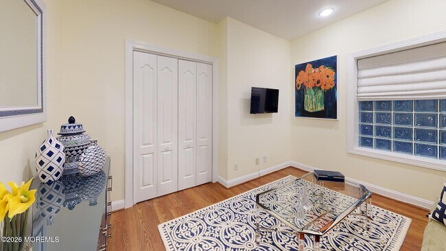 Building Photo - 312 Riviera Dr