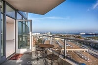 Building Photo - 411 W Seaside Way