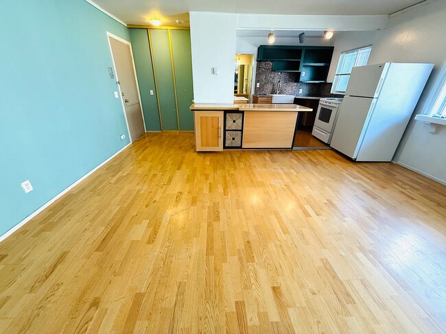 Building Photo - 220 Atlantic Ave