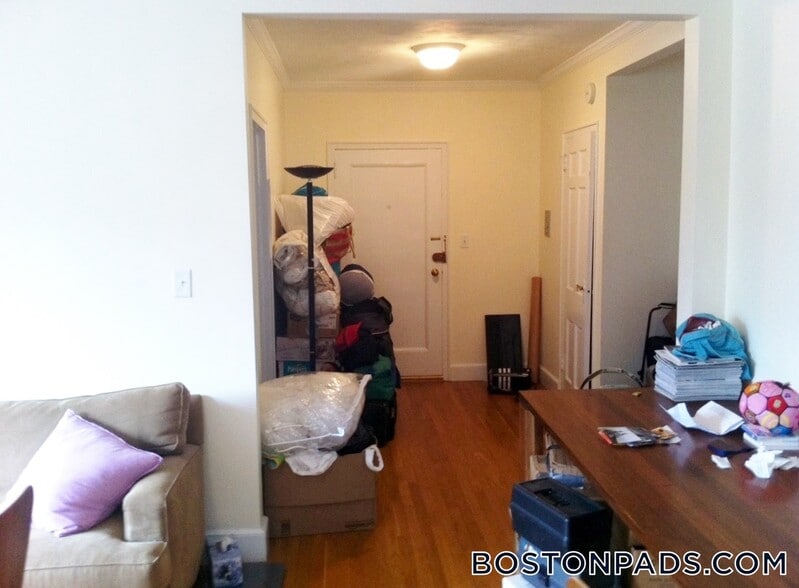 Building Photo - 75 Kilsyth Rd