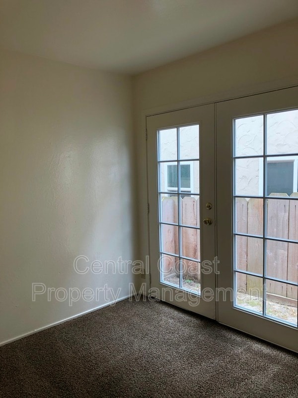 Building Photo - 1021 Funston Ave