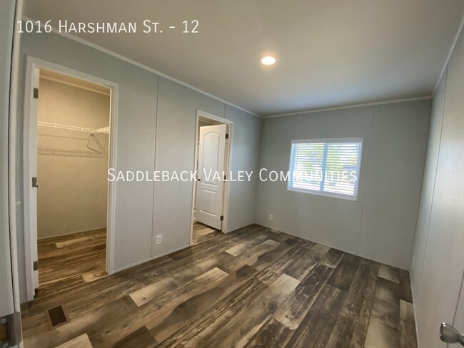 Building Photo - Modern 2 bedroom 2 bath for rent