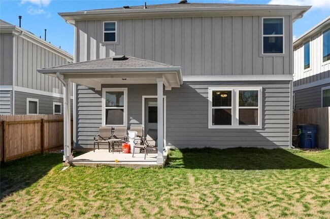 Building Photo - 11207 Sentinel Dr