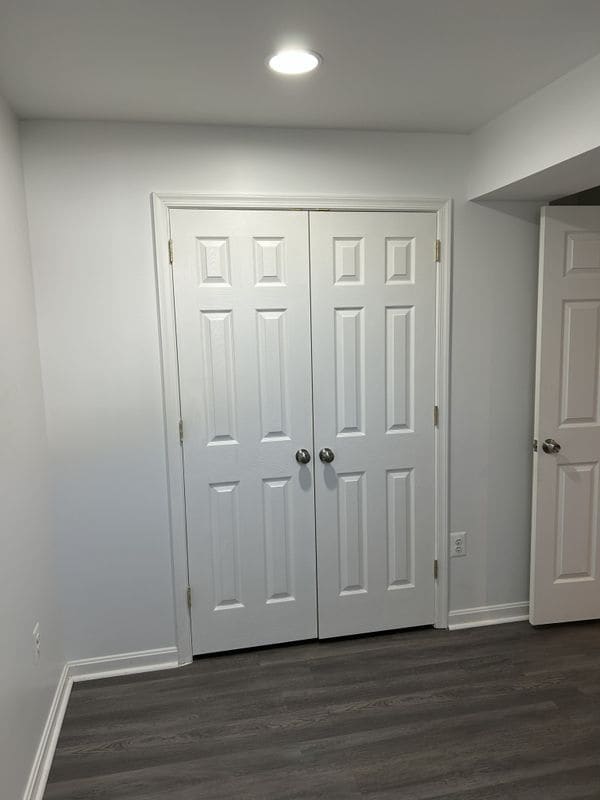 Building Photo - 20573 Breezyhill Dr