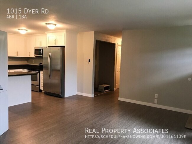 Building Photo - 1015 Dyer Rd