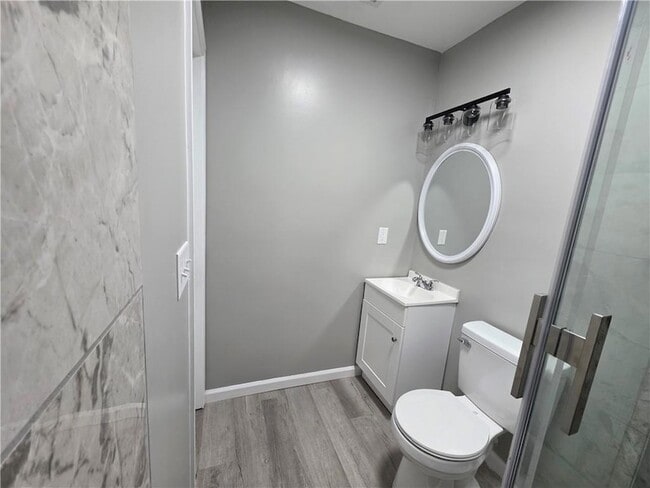 Building Photo - 3066 Baycrescent Dr