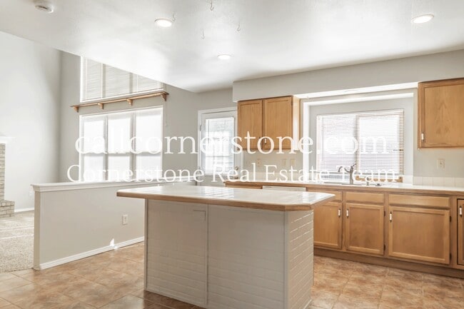 Building Photo - 5037 Plumstead Dr