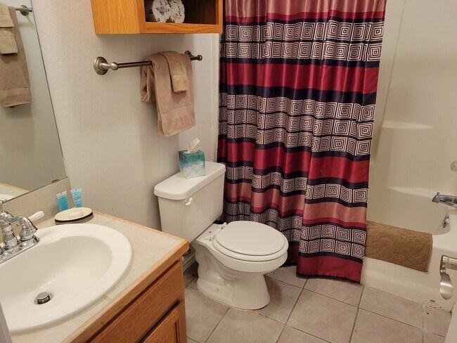 Building Photo - rs0912