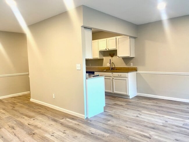 Floorplan - Linwood Towers
