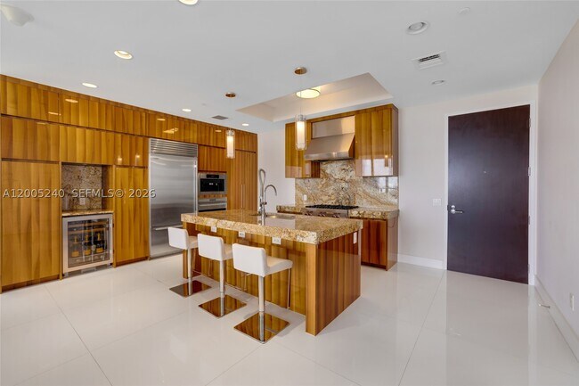 Building Photo - 9701 Collins Ave