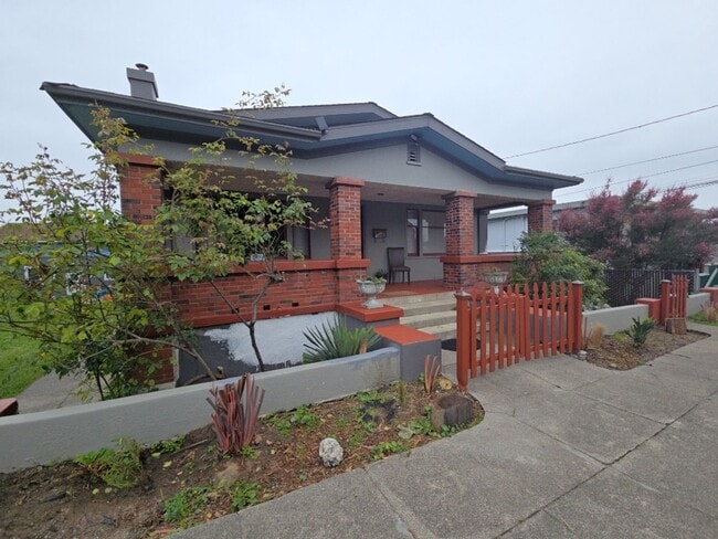 Primary Photo - 2314 Union St