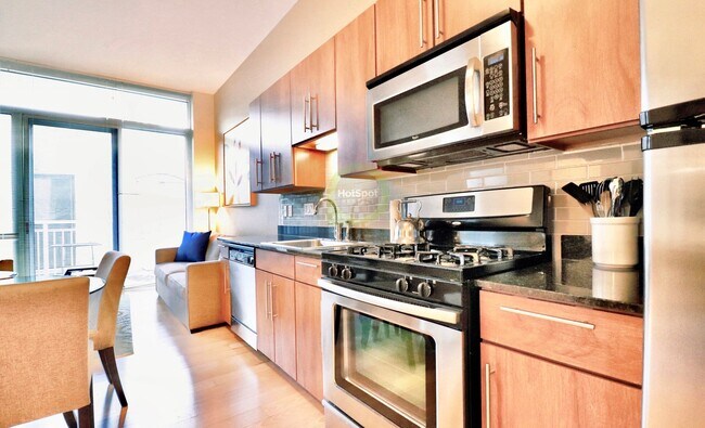 Building Photo - 203 W Erie St