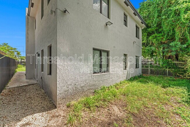 Building Photo - 1776 NW 68th Terrace