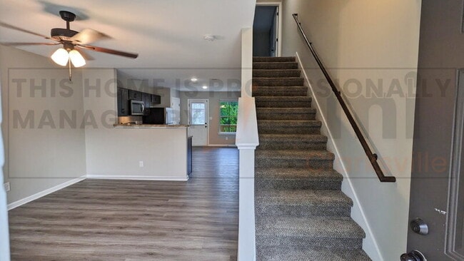 Building Photo - 107 Smithson Ln