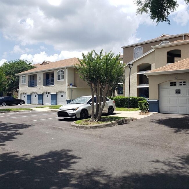 Building Photo - 7300 Westpointe Blvd