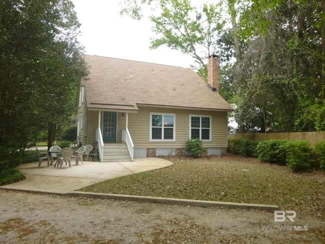 Building Photo - 19307 Scenic Hwy 98