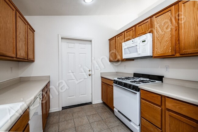 Building Photo - FURNISHED HOME