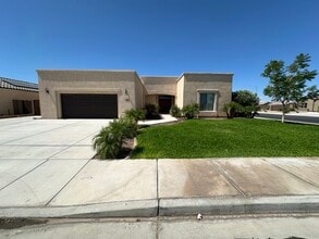 Building Photo - 5688 E 39th Pl