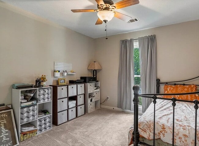 Building Photo - 5936 Manassas Dr