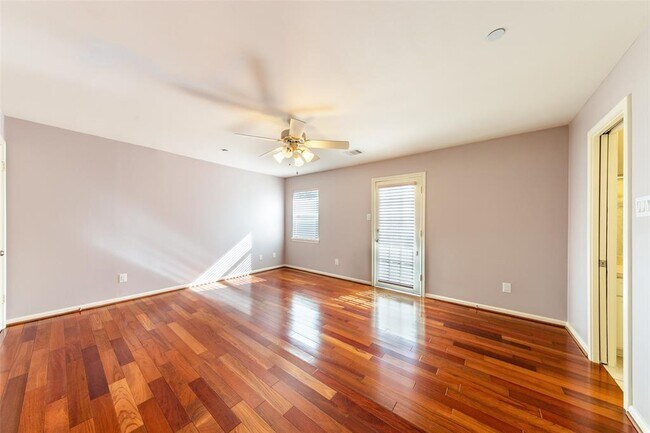 Building Photo - 11839 Stuckey Ln