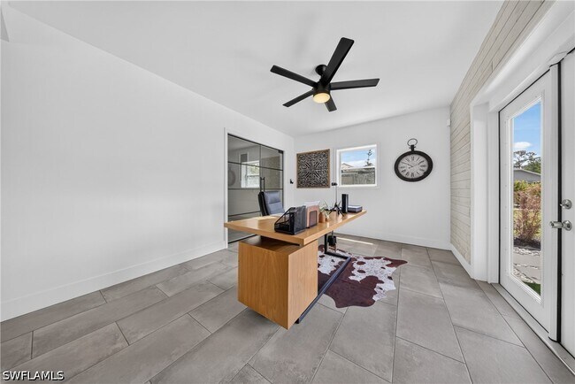 Building Photo - 5191 Coral Wood Dr