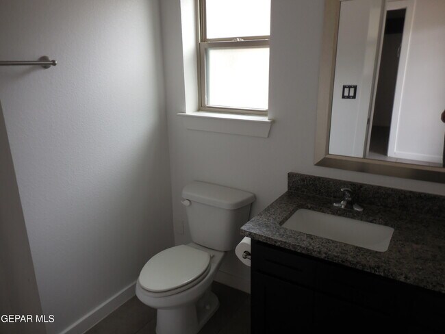 Building Photo - 12125 Mesquite River Dr