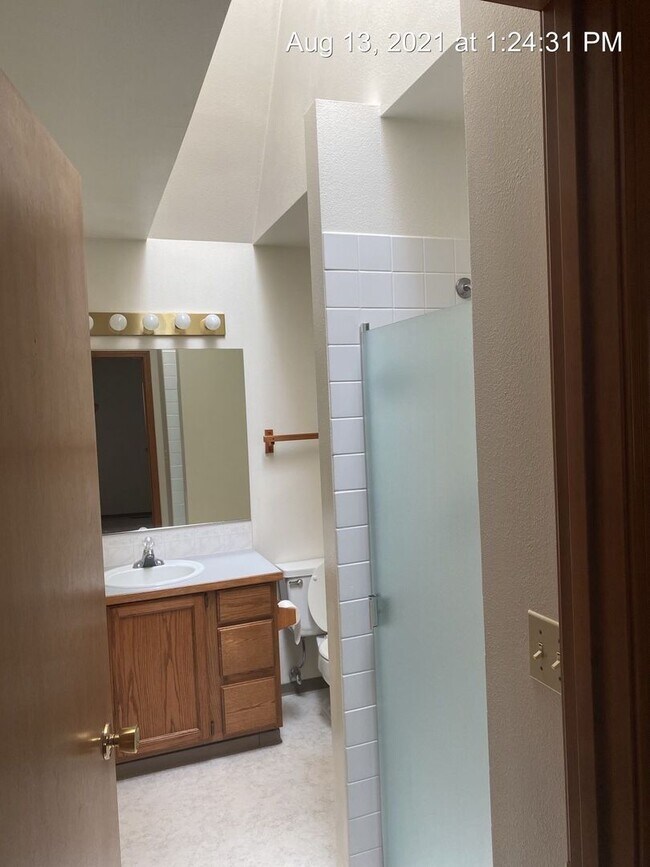 Building Photo - 5912 W Wind River Dr