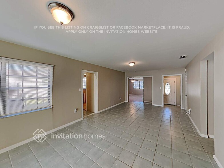Building Photo - 12404 N Boulevard