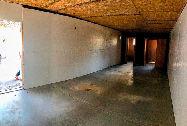 Building Photo - Beautifully Maintained 3BR Home in a Safe, Family-Friendly Community