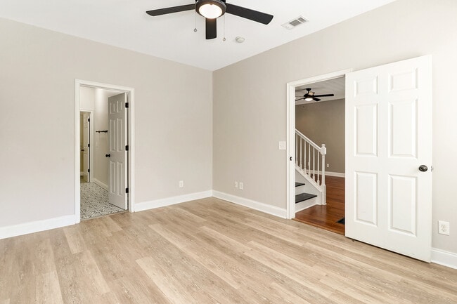 Building Photo - E 31st Street