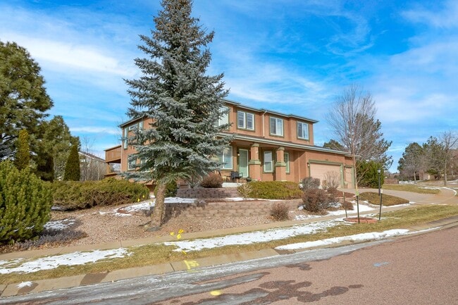 Building Photo - Spacious 2-Story with Mountain Views School District-20