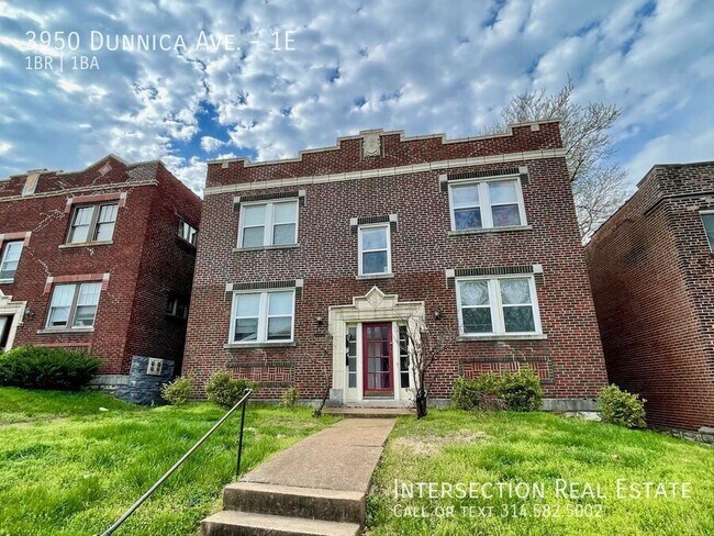 Building Photo - 3950 Dunnica Ave