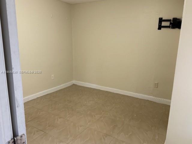 Building Photo - 311 NE 57th St