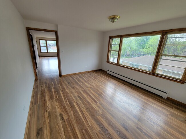 Building Photo - 2306 N 75th Ave