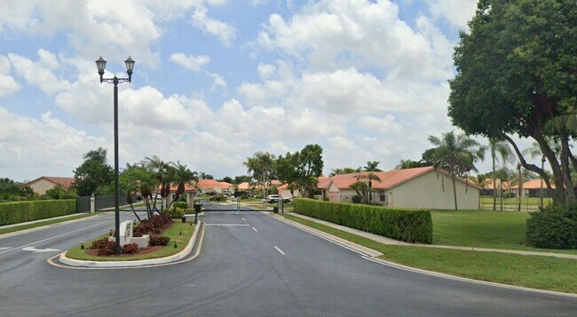 Building Photo - 5595 Egret Isle Trail