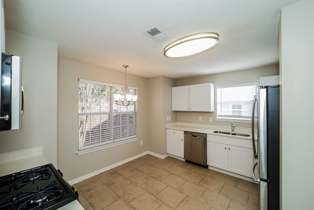 Building Photo - 2119 Summer Wind Dr SW