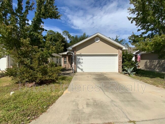 Primary Photo - 106 Matt Blvd
