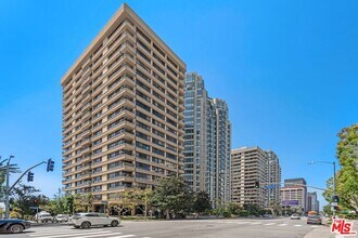 Building Photo - 10750 Wilshire Blvd